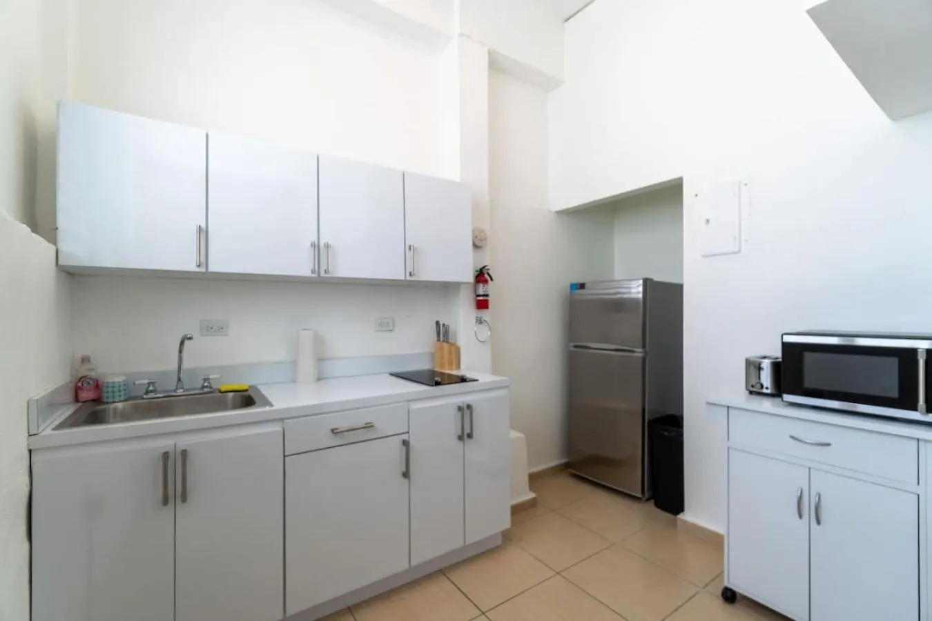 Modern 2 Apartments 3-Bedroom - 10 Guests In Historic Old サンジョアン