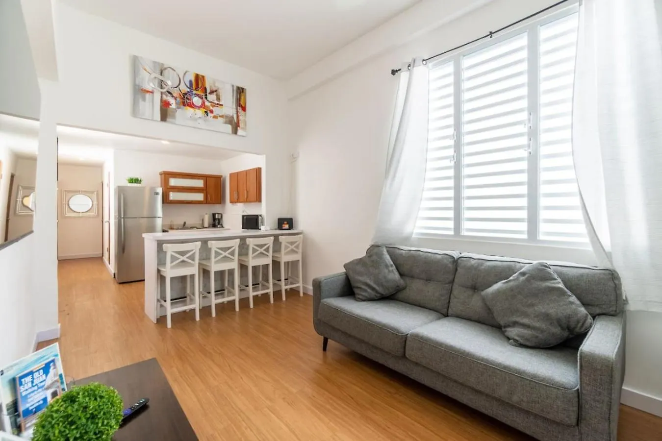 Modern 2 Apartments 3-Bedroom - 10 Guests In Historic Old サンジョアン 0*,  プエルトリコ